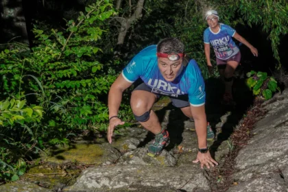 Trail nocturno en El Carmen: una experiencia deportiva bajo la luna