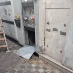 Robo de herramientas en cementerio de Palpalá: delincuentes desvalijaron nicho en construcción
