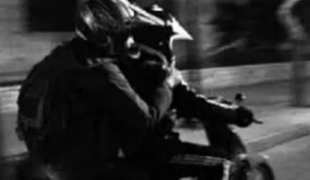 Asalto violento: delincuentes robaron una moto bajo amenazas en Alto Comedero
