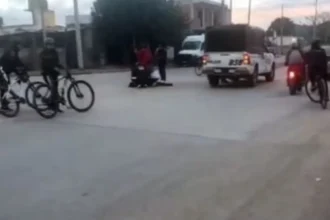 Policía atropellada por compañero en Alto Comedero mientras se dirigía a trabajar