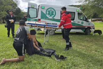 Rescataron a un hombre alcoholizado que cayó a un canal en el Dique Las Maderas