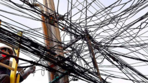 Impulsan el retiro obligatorio de cableado aéreo en desuso en Jujuy