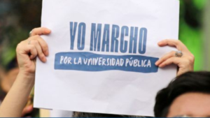 Marcha por la universidad pública en Jujuy convoca a docentes y estudiantes