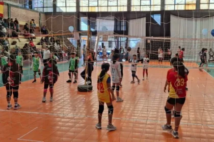 El encuentro de mini vóley fue una gran fiesta en Sociedad Española