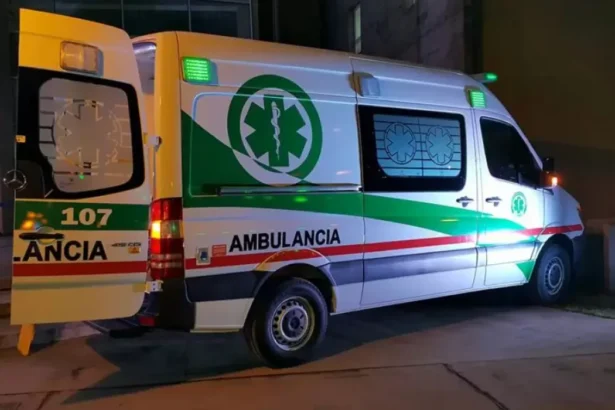 Mujer herida tras caer de un colectivo en movimiento en Palpalá