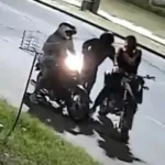 Robo de moto en Suipacha: tres delincuentes armados asaltaron a motociclista