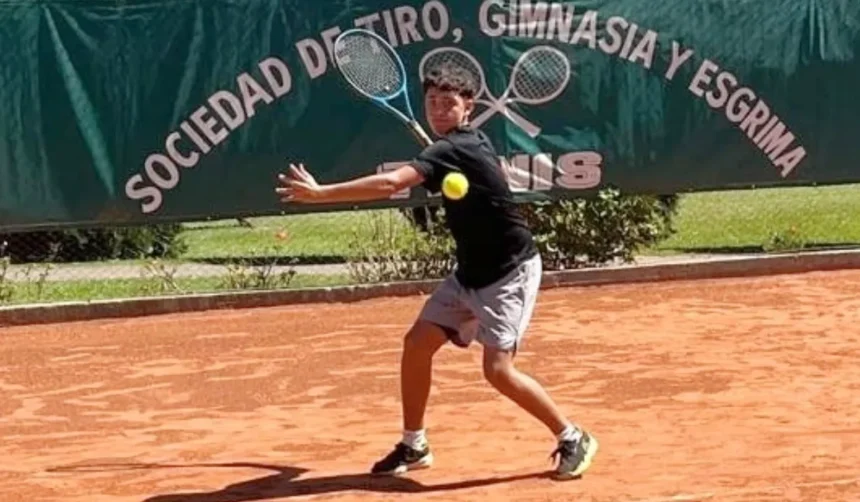 Torneo de tenis menores en el Club Tiro con participantes de tres provincias