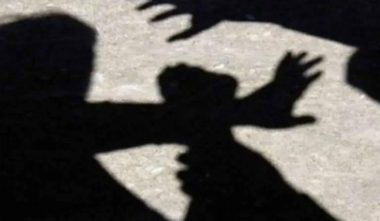 Denunció secuestro con cuchillo a la salida del jardín de infantes en Libertador San Martín