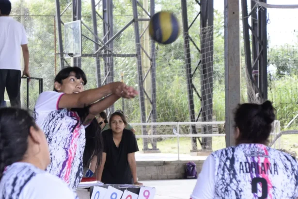 El Club Universitario 23 de Agosto firma convenio con la UNJu