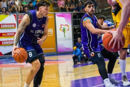 Marcos Gambino y Agustín Sigel lideran el invicto de El Carmen Básquet