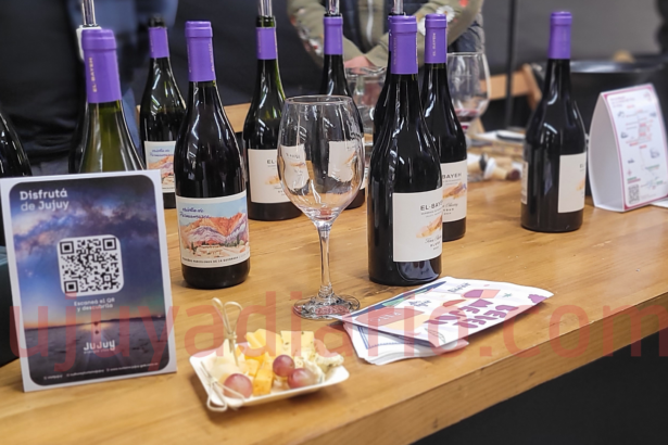 La Feria de las Rutas del Vino de Jujuy congregó a miles de visitantes en el Cabildo