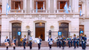 La vigilia patria en Jujuy convocó a miles de personas en Plaza Belgrano