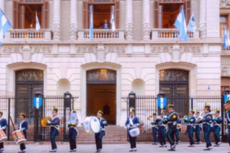 La vigilia patria en Jujuy convocó a miles de personas en Plaza Belgrano