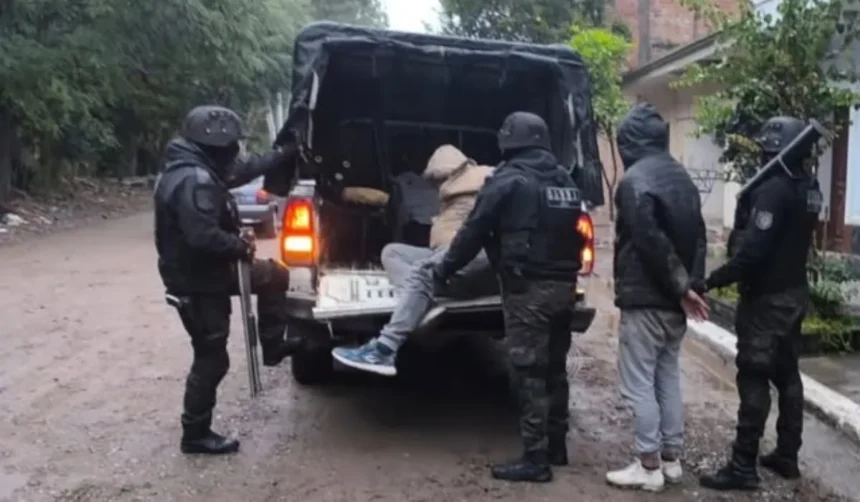 Robo domiciliario en Monterrico: cuatro detenidos y equipos recuperados