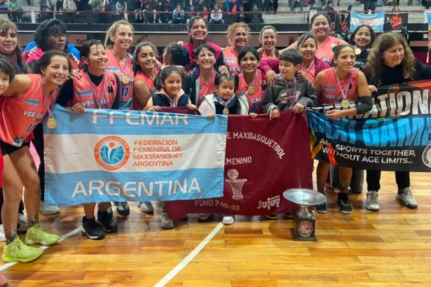 El maxi básquet jujeño conquistó tres títulos en el Séptimo Regional