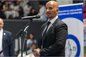 Daniel Canle logró el séptimo Dan y se convirtió en Maestro de Taekwondo ITF