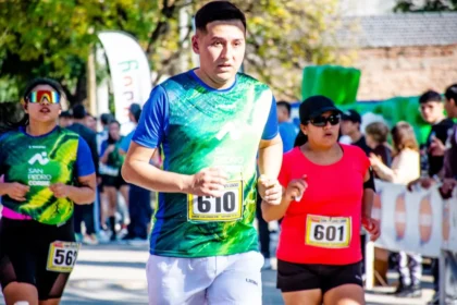 Más de mil atletas participaron en la octava edición de San Pedro Corre
