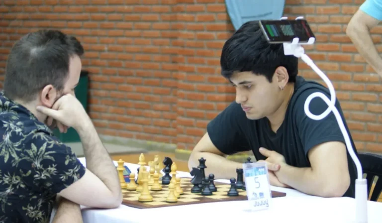 Alfredo Chiappero se consagra campeón invicto en el torneo de ajedrez de Salta