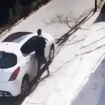 Robo de auto en Palpalá: sustraen bolso y usan tarjeta robada