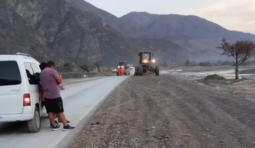 Estado de las rutas jujeñas: precaución por baches y desmoronamientos