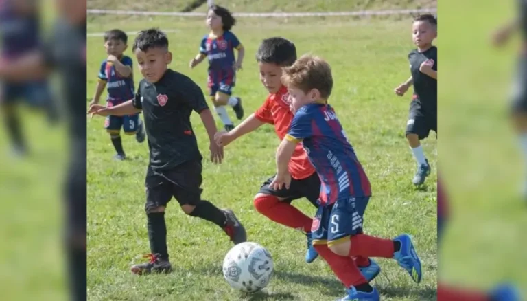Torneo de fútbol infantil Gambeteando: la séptima edición en Higuerillas