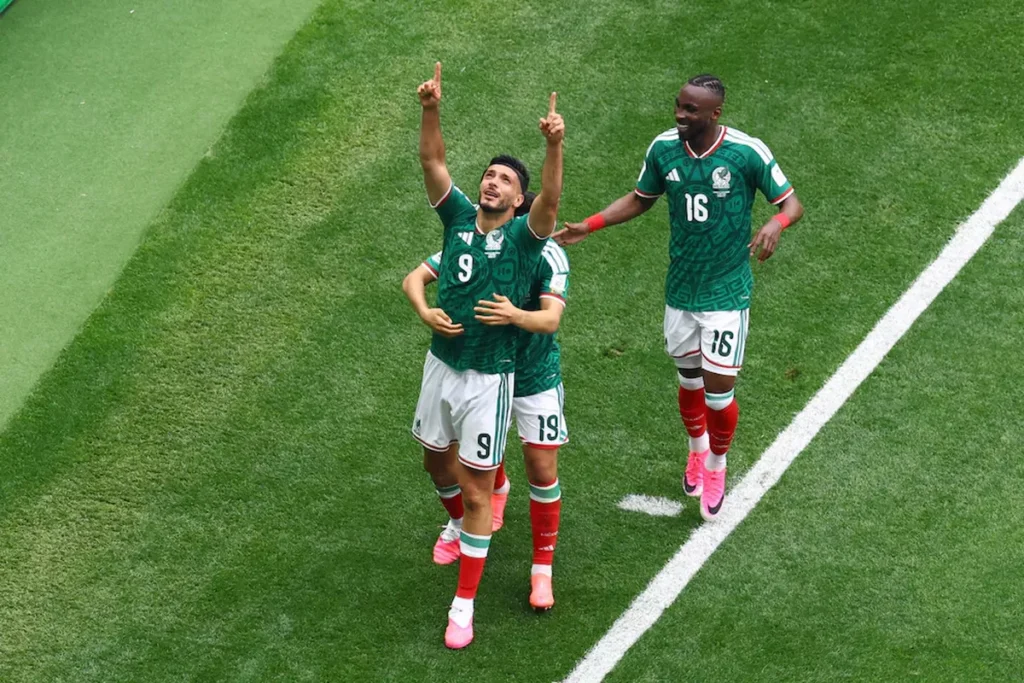 México vence a Sudáfrica 2-0 en la fase de grupos del Mundial 2026