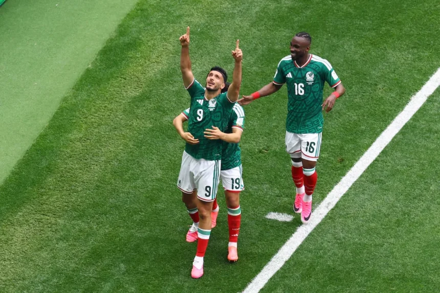 México vence a Sudáfrica 2-0 en la fase de grupos del Mundial 2026