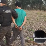 Detención en Monterrico: pareja agredió a remisero y portaba computadora robada