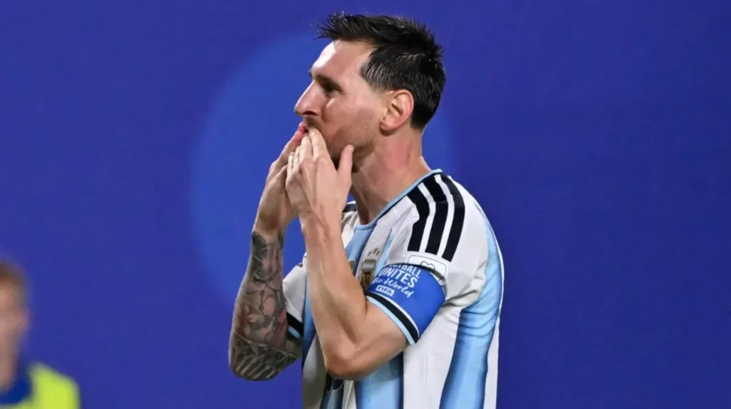 Messi iguala el récord de goleador histórico en Mundiales: considera que son solo estadísticas
