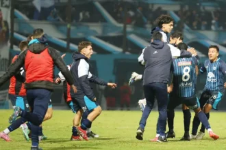 Gimnasia recibe a Nueva Chicago en busca de la punta de la Zona B