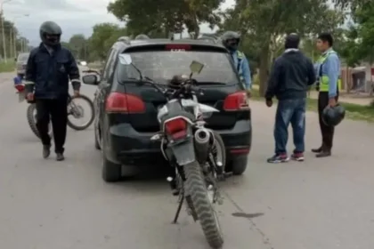Remisero denunciado en Perico por agredir a una colega y pelear con su esposo