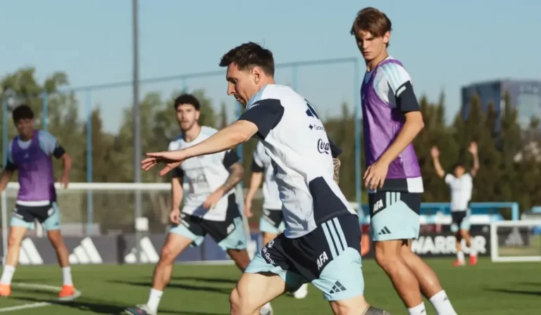 Scaloni define los cambios para enfrentar a Austria con varias dudas en la alineación