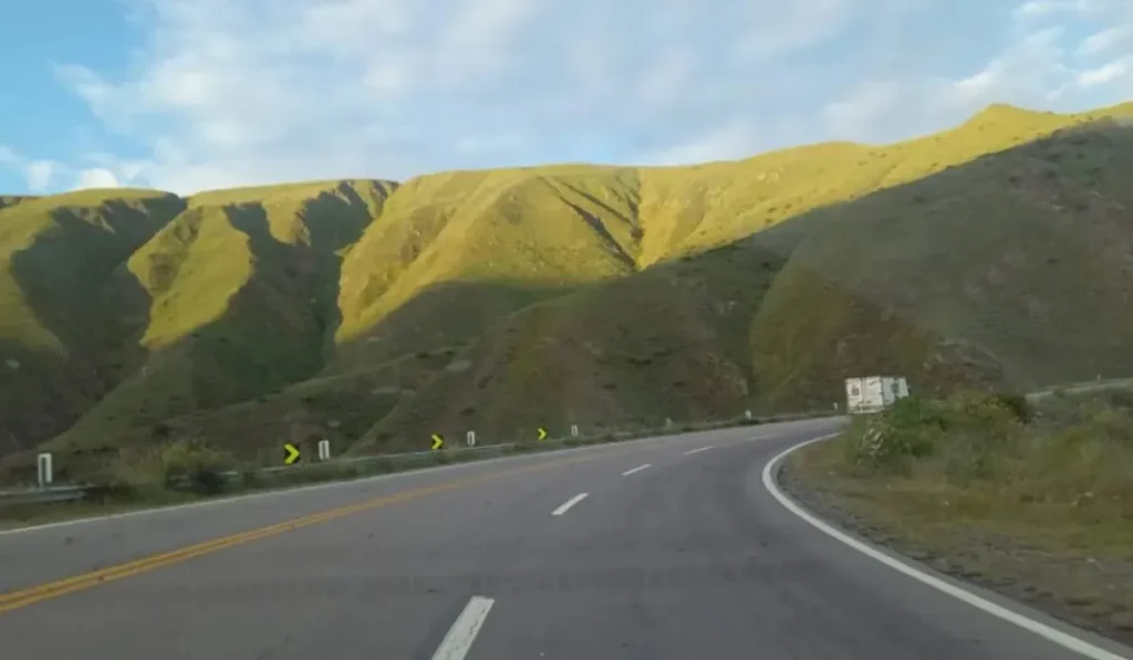 Estado de rutas en Jujuy: alertan sobre desmoronamientos y baches en corredores provinciales