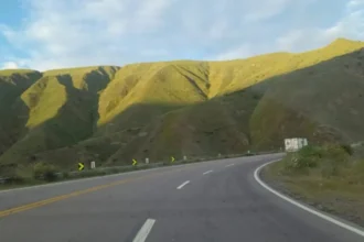 Estado de rutas en Jujuy: alertan sobre desmoronamientos y baches en corredores provinciales