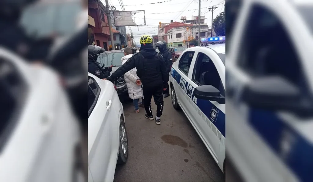 Intento de robo de camperas en comercio de la vieja terminal en Gorriti