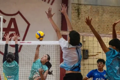Jujuy debuta en el Campeonato Argentino Sub 16 de vóley en Chubut