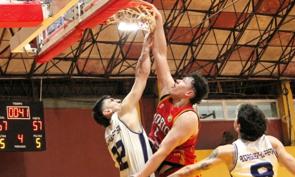 El Carmen Básquet debe ganar ante su público para continuar en los playoffs de la Liga Federal