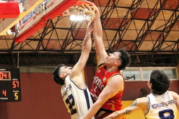 El Carmen Básquet debe ganar ante su público para continuar en los playoffs de la Liga Federal