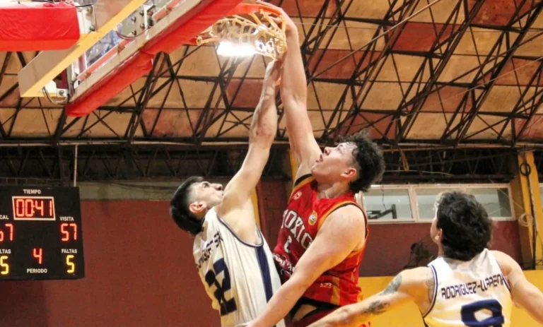 El Carmen Básquet debe ganar ante su público para continuar en los playoffs de la Liga Federal