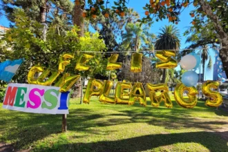 Homenaje a Messi en Plaza Belgrano por su cumpleaños