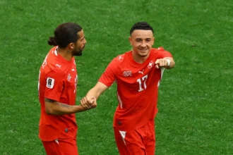 Suiza se impone ante Canadá con marcador de 2 a 1 y avanza como líder del Grupo B