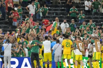 Sudáfrica se impone ante Corea del Sur y avanza como segundo del Grupo A