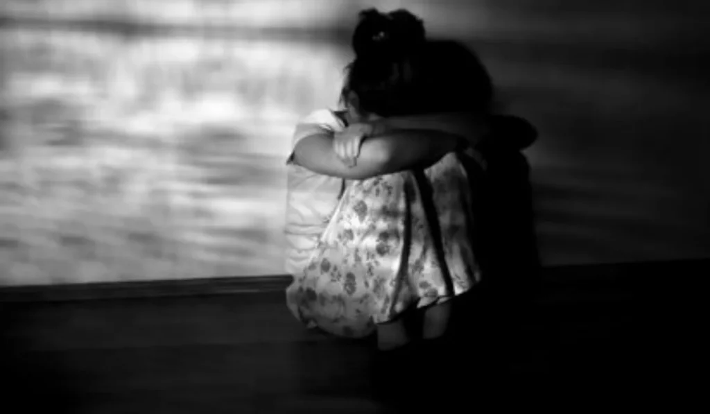 Madre imputada por encubrimiento en caso de abuso de menor en San Pedro