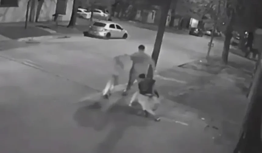 Adolescente de 16 años fue brutalmente agredido para robarle el celular en Alto Comedero