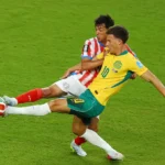 Australia se clasificó tras empatar sin goles con Paraguay