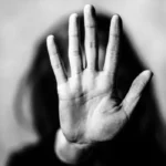 Violencia de género en Los Huaicos: detenido por golpear a su pareja hasta desmayarla