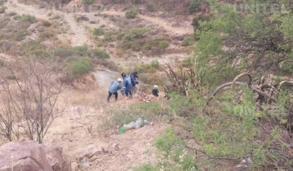 Caída fatal en Tumbaya: un hombre murió al desbarrancar 80 metros