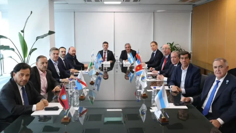 Sadir presentó los reclamos del Norte Grande ante el Gobierno nacional