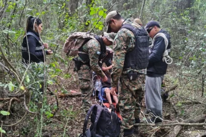 Rescate de adulto mayor en Aguas Calientes: el perro Rocco lo encontró con vida