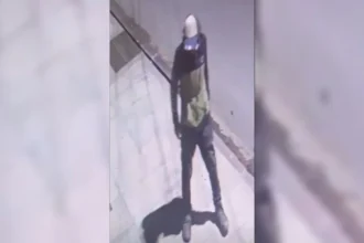 Capturan a delincuente que robaba autos en el Centro de San Salvador